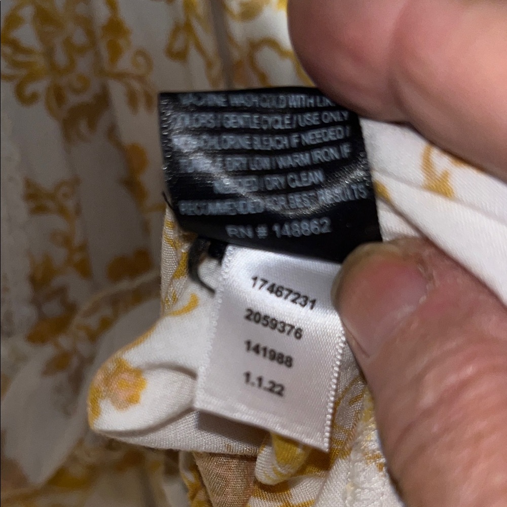 Torrid White and Gold Floral Swim Coverup - Picture 4 of 6